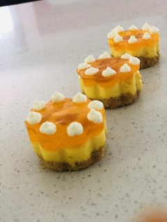 Mango Cheesecake