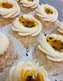 Passionfruit Cakes