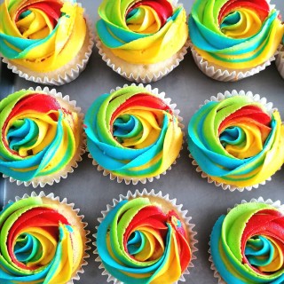 Classic Butter Cupcakes