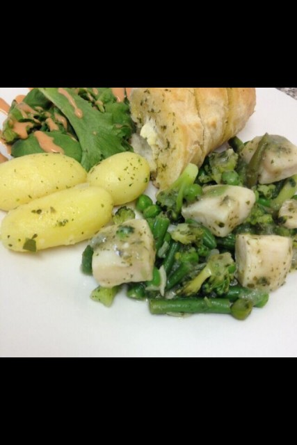Light And Healthy Fish/veg