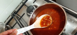 Sweet And Tangy Baked Beans