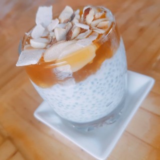 Breakfast Chia Seed Cups