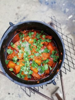 Chicken Curry Cooked In The Pojie Pot😋😋