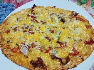 Meaty Pizza