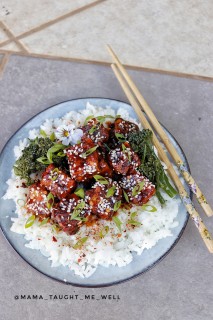 Crispy Sticky Chilli Paneer With Coconut Rice