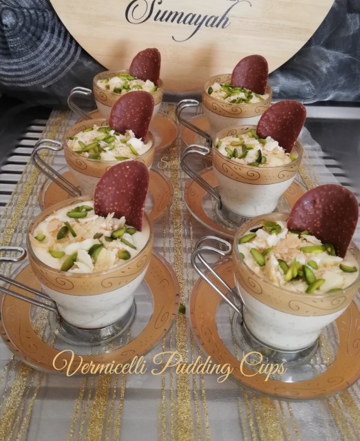 Vermicelli Pudding Cups 