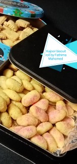 Kajoor Biscuit Roll