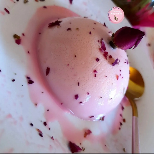 Rose Panna Cota