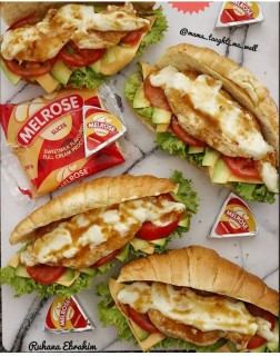 Peri-peri Chicken Croissant Sandwiches