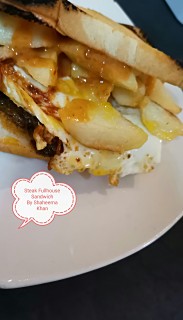 Steak Fullhouse Sandwich