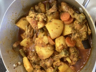 Millenial Chicken Curry In A Hurry