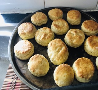 Millenial Skyscraper Scones