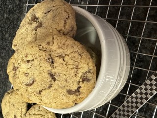 Chocolate Chip Cookies (woolies Copycat)