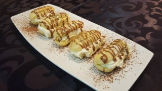 Eclairs