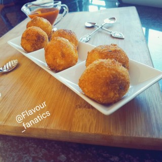 Potato And Cheesecroquettes