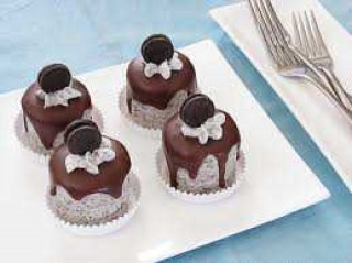 Oreo Cake/ Cupcakes