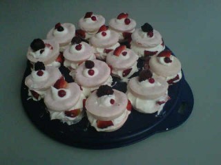 Mini Pavlovas