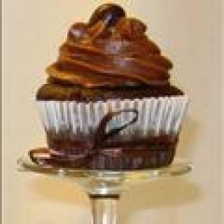 Fudge Filled Cupcake