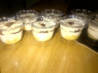 Refreshing Pineapple & Yoghurt Delight