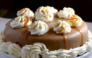 Caramel Cake