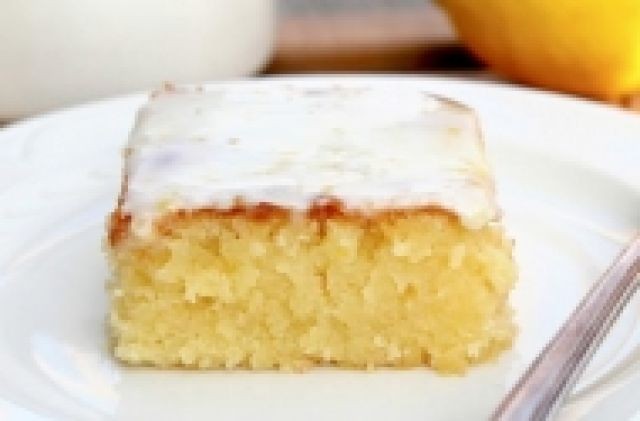 Lemon Blondies With Lemon Glaze