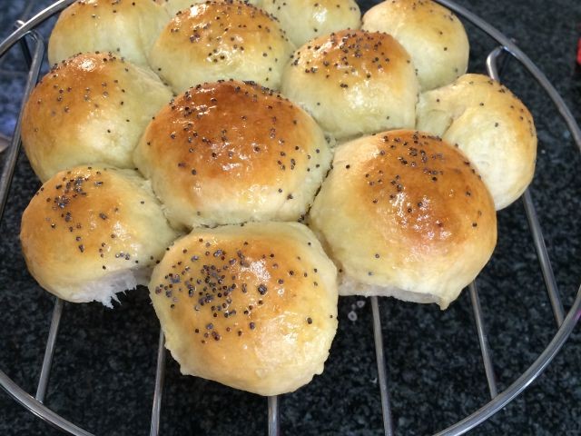 Pull-apart Naan Bread