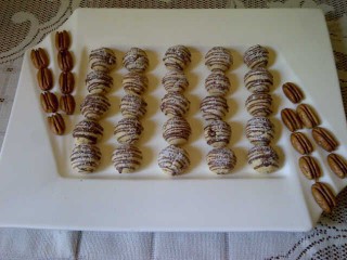 Pecan Puffs