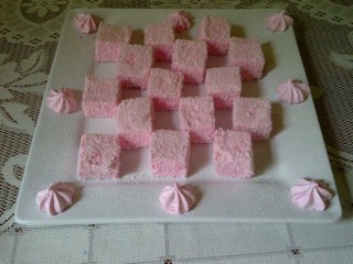 Strawberry Coconut Marshmallows
