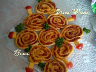 Great Lunch Idea. Pizza Wheels