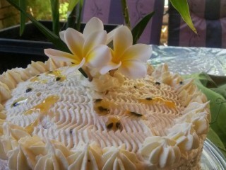 Granadilla Butter Cake