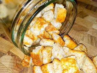 Easy Homemade Croutons