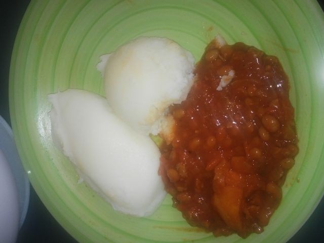 Bean And Polony Curry With A Twist.. And Pap