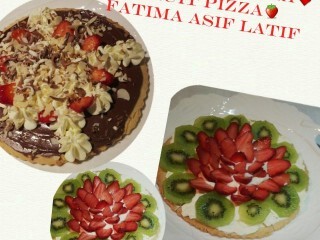 Chocolate And Fruit Pizza