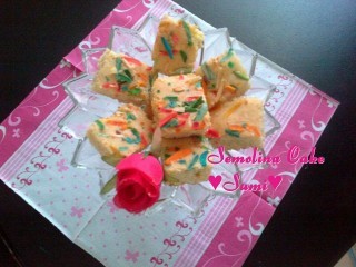 Sojee \ Semolina Cake