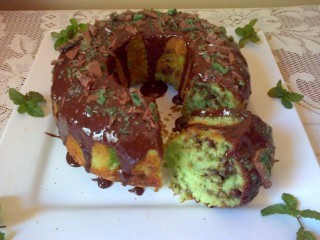 Peppermint Delight Cake