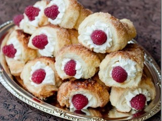 Delicious Cream Horns