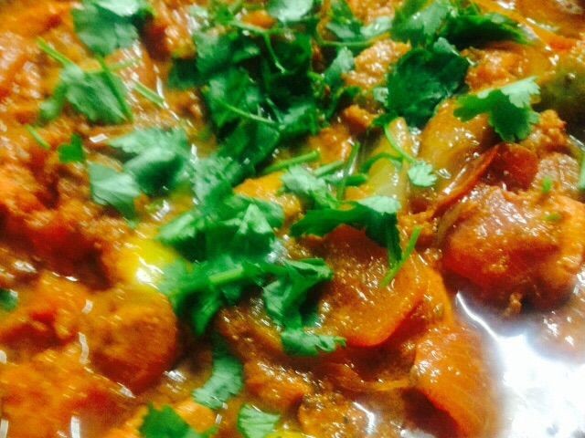 Chicken Tikka Tarkari | Mums Recipe