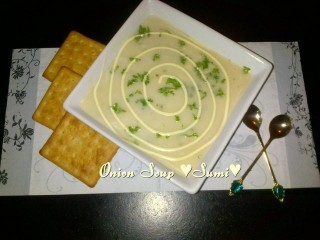 White Onion Soup