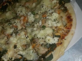 Smoked Chicken Pizza