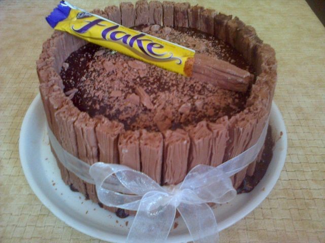 Cadbury Flake Celebration Cake Stock Photo - Alamy