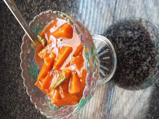 Easy Carrot Achaar