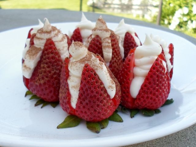 Cheesecake Strawberries