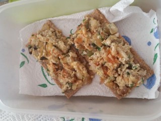 Cracker Bread Wth Scrambled Egg
