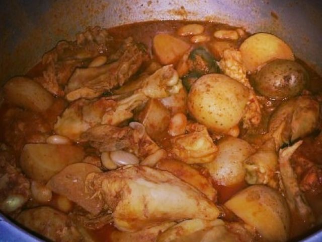Chicken N Butterbeans Curry