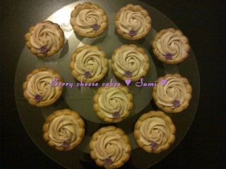 Blue Berry Mini Cheese Cakes