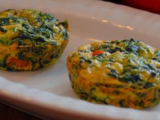 Crustless Spinach Quiche - Breakfast On The Go