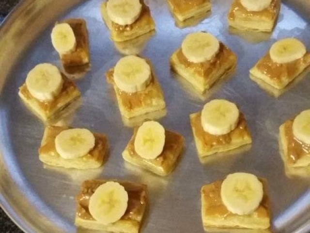 Banana Pies