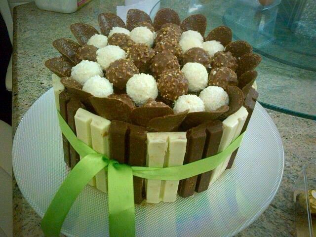 Ferrero Mousse Cake