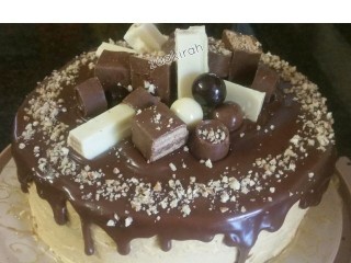 Coffee Cake With Salted Caramel Buttercream & Choc Ganache