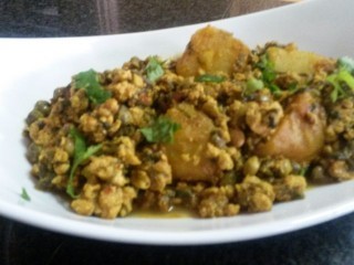 Mince With Methi Bajee & Potato Tarkari